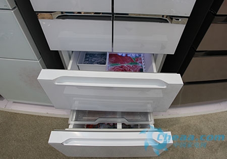 三温区六门设计 看美的凡帝罗多门冰箱